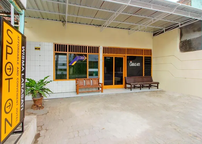 Spot On 2880 Wisma Larasati